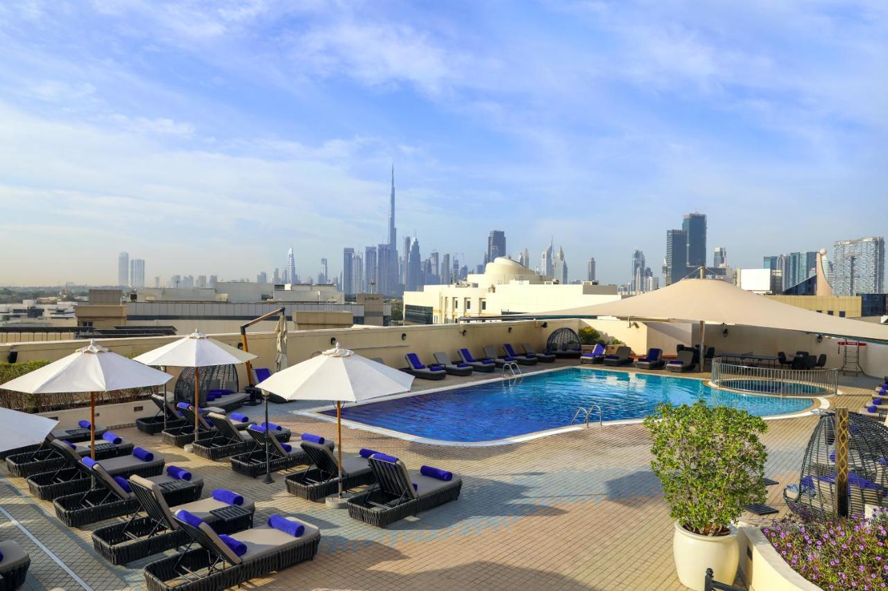 Movenpick Hotel & Apartments Bur Dubái Exterior foto